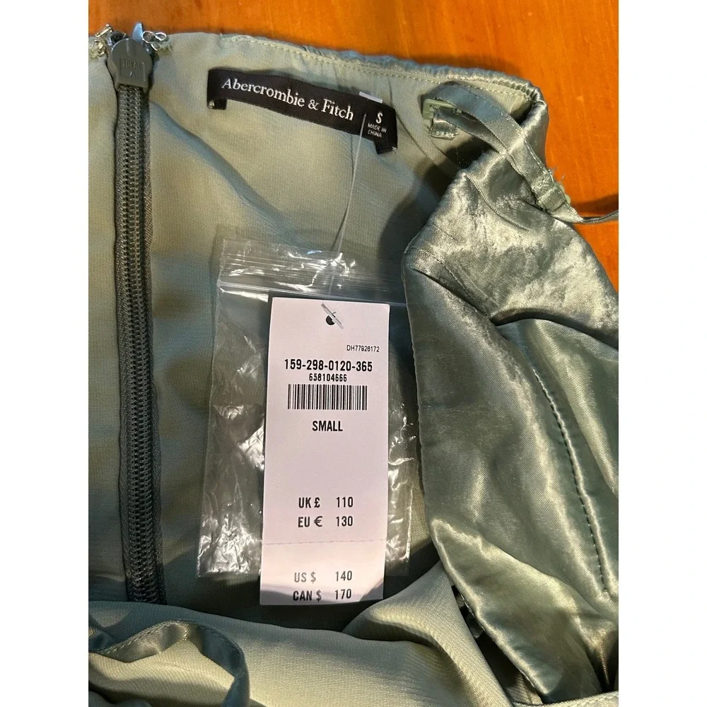 Abercrombie & Fitch doubled evening chest